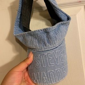STEVE MADDEN denim printed top visor tennis cap